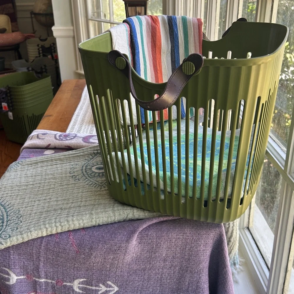 Amazon laundry basket
